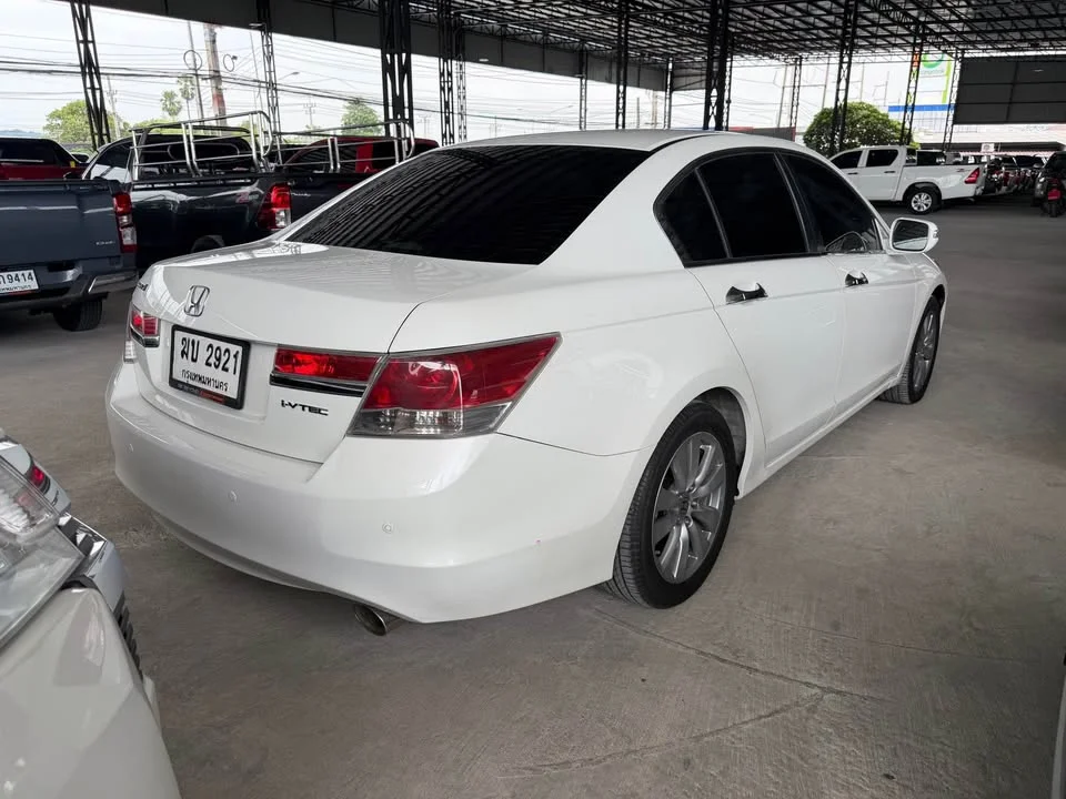2012 Honda Accord VIII 2