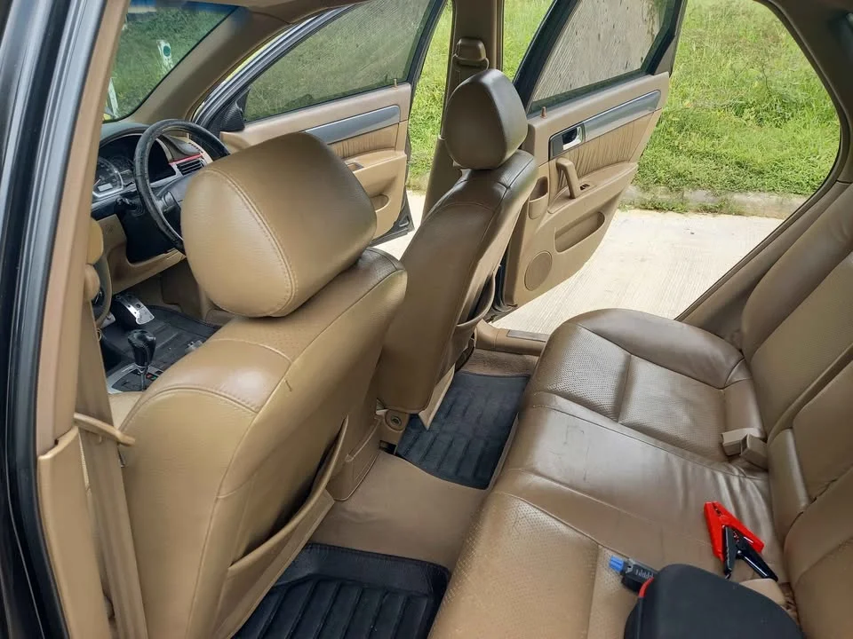 2004 Chevrolet Optra 2