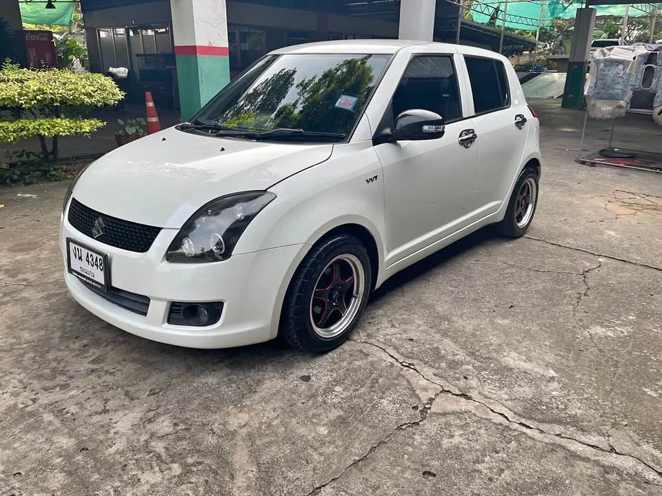 2011 Suzuki Swift I 2