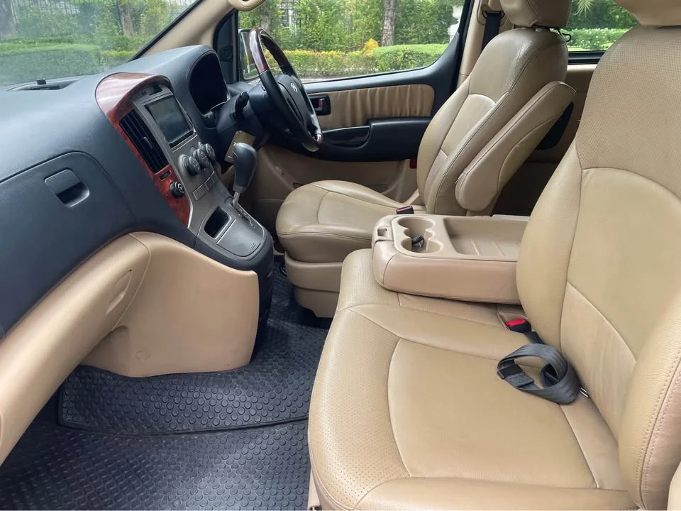 2011 Hyundai H-1 II 3