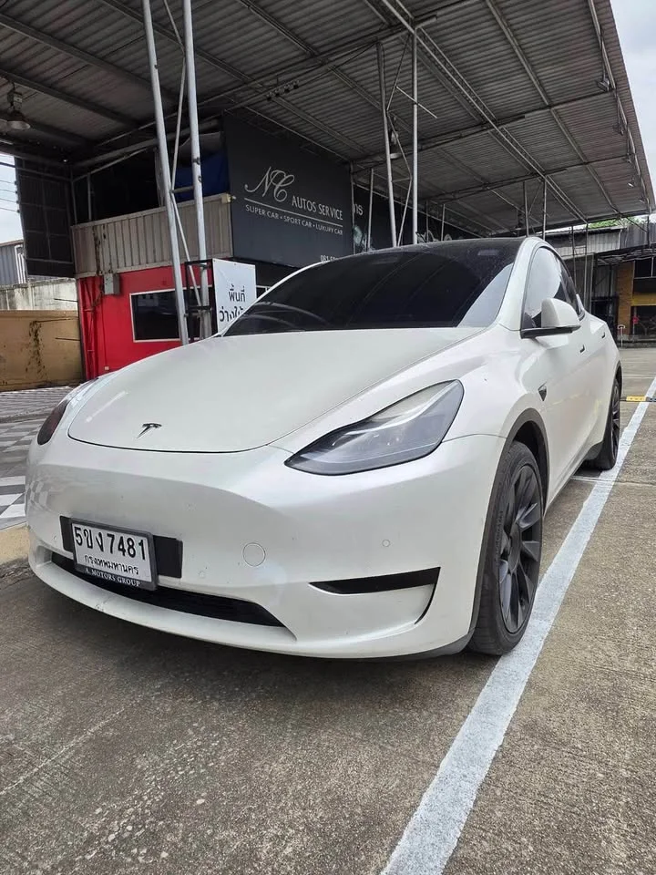 2022 Tesla Model Y 3