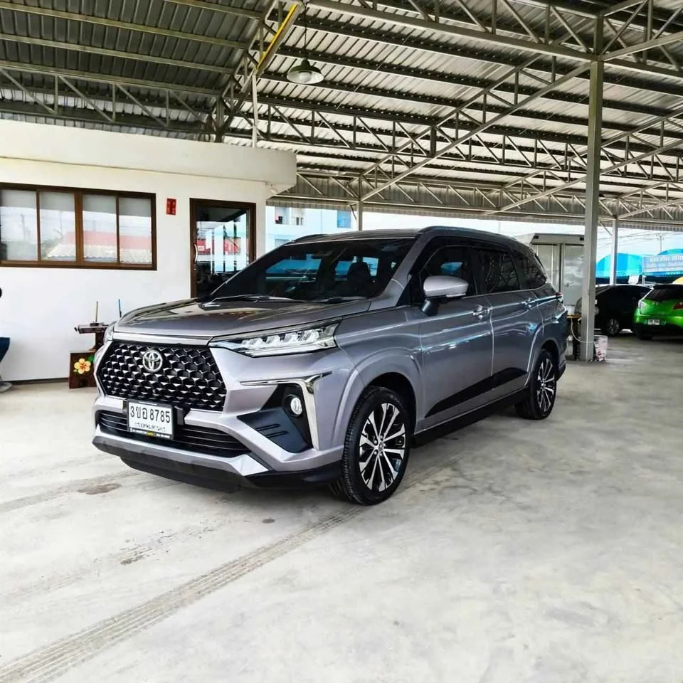 2023 Toyota Veloz III 3