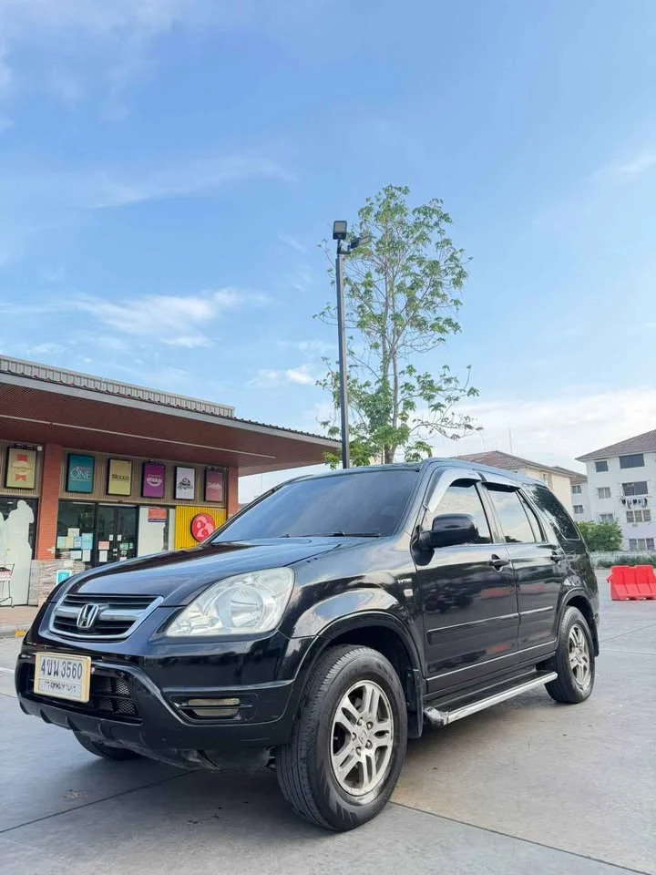 2002 Honda CR-V II 3