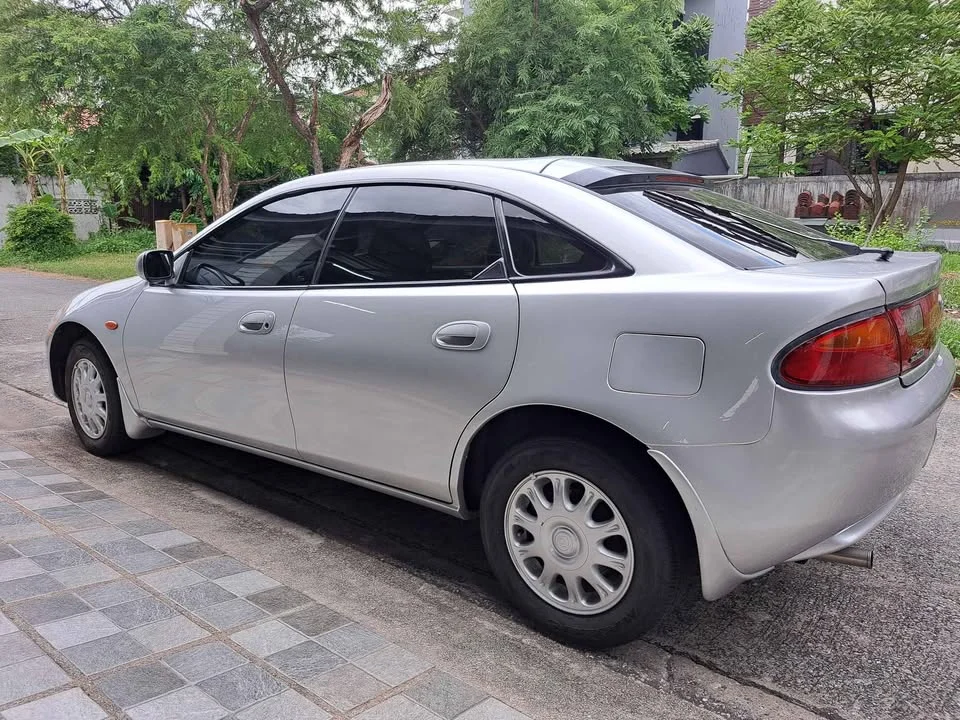 1997 Mazda 323 VII 2