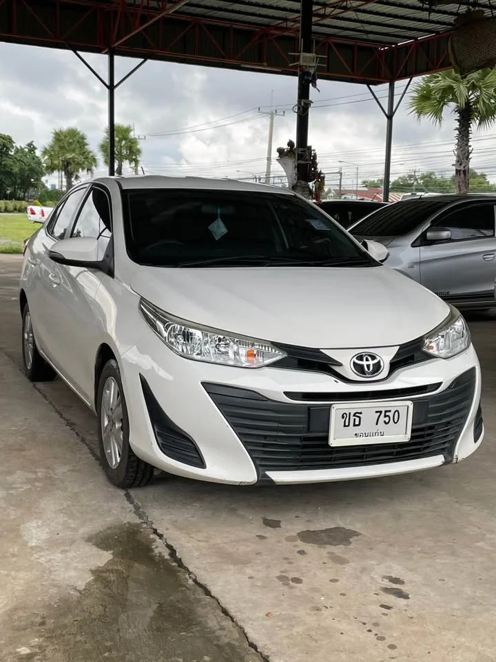 2018 Toyota Yaris ATIV III 3