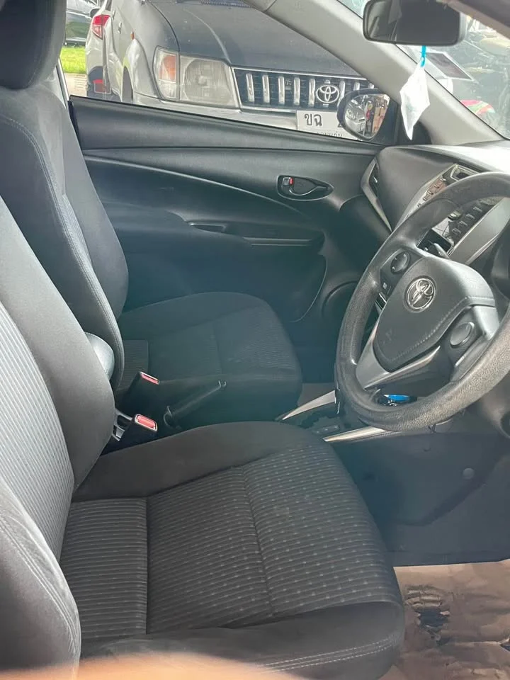 2018 Toyota Yaris ATIV III 2