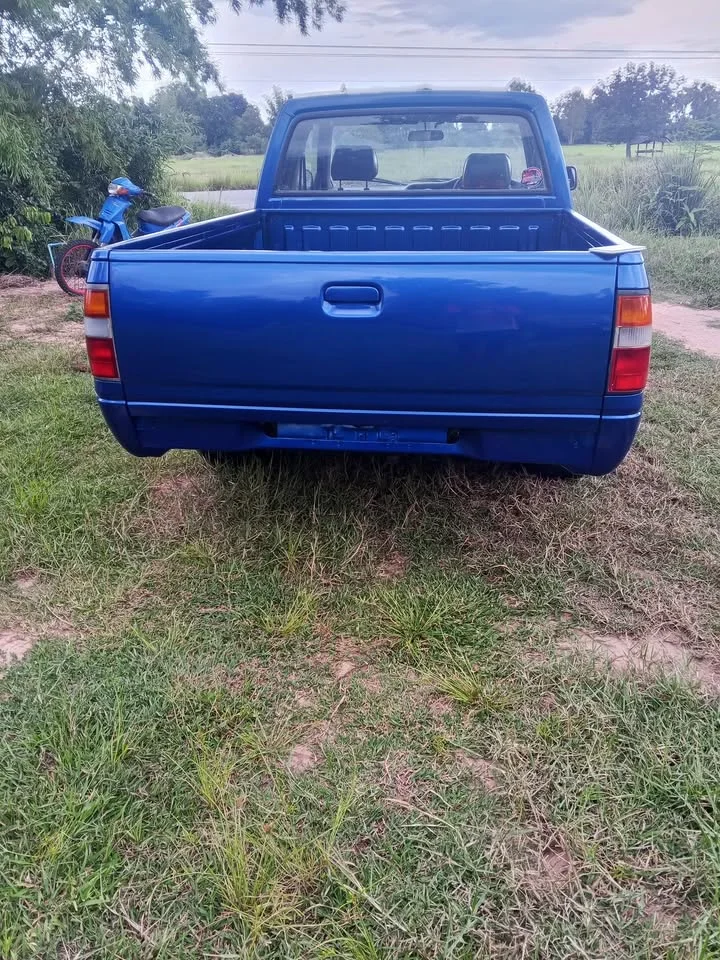 2000 Isuzu Faster Dragon Eyes III 2