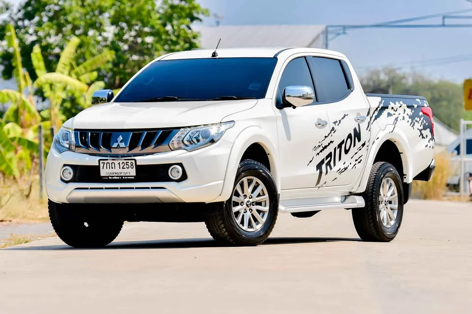 2018 Mitsubishi Triton V 3