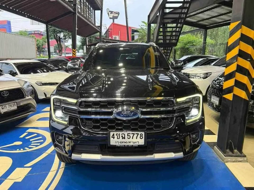2023 Ford Everest III 3