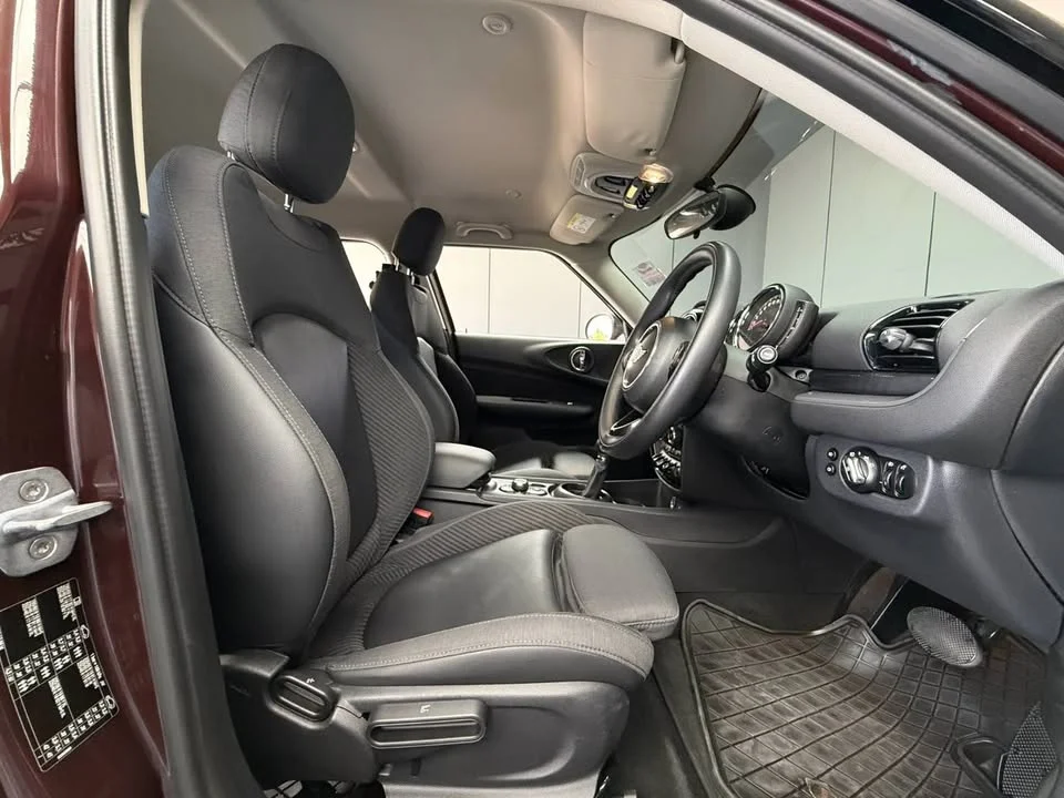 2019 Mini Hatch  III 2