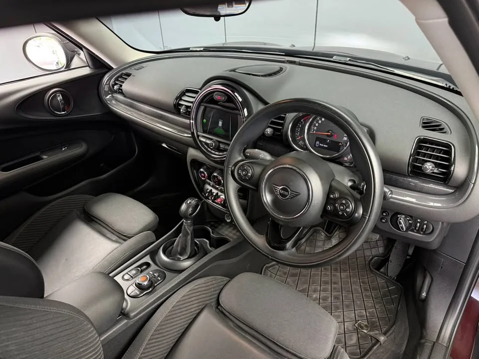 2019 Mini Hatch  III 3