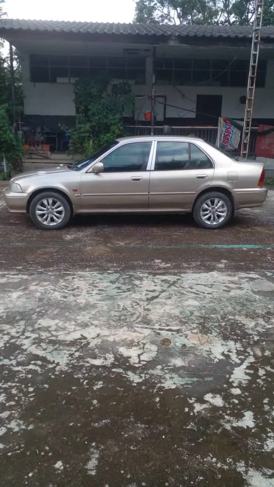 1996 Honda City III 2
