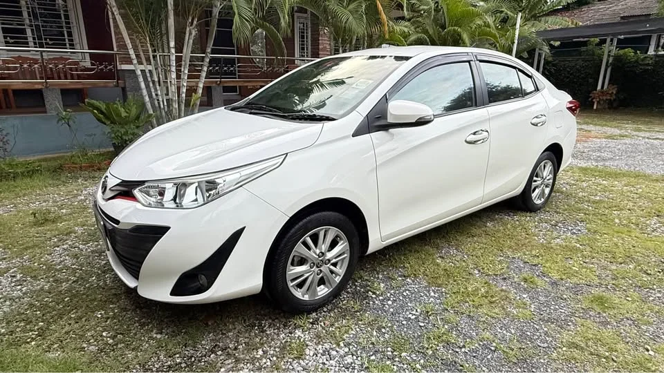 2018 Toyota Yaris ATIV III 3