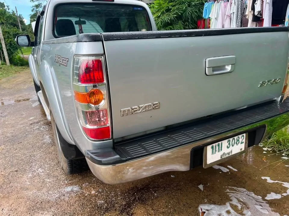 2012 Mazda BT-Series I 3
