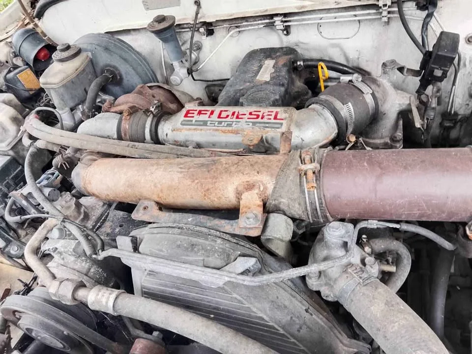 2000 Toyota Hilux Tiger VI 2
