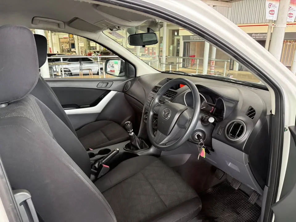 2012 Mazda BT-Series II 2