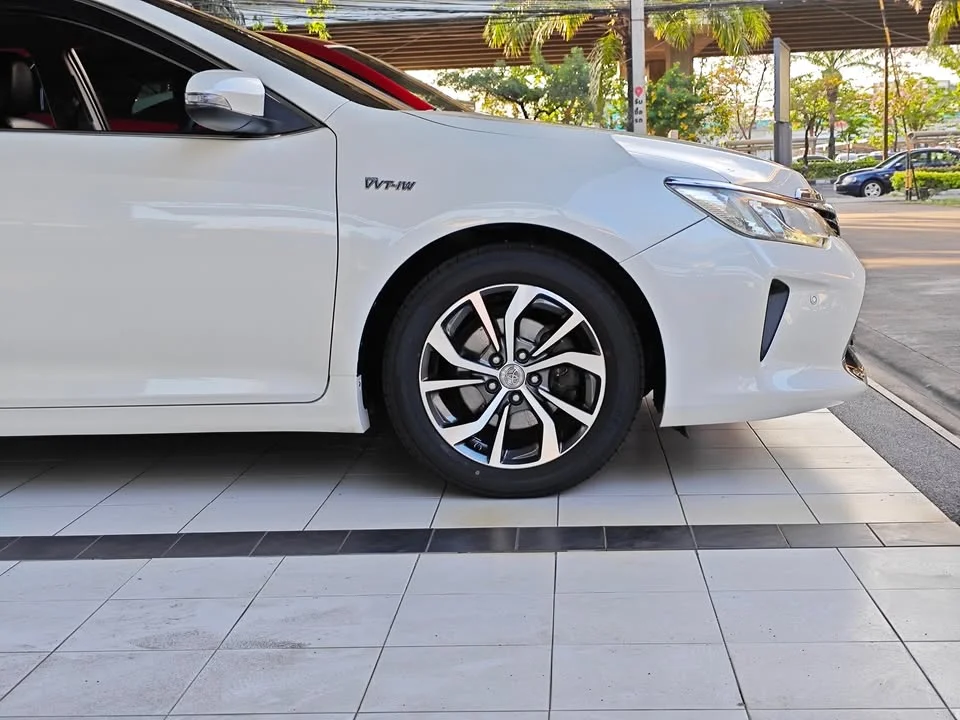 2017 Toyota Camry VII (XV50) 2