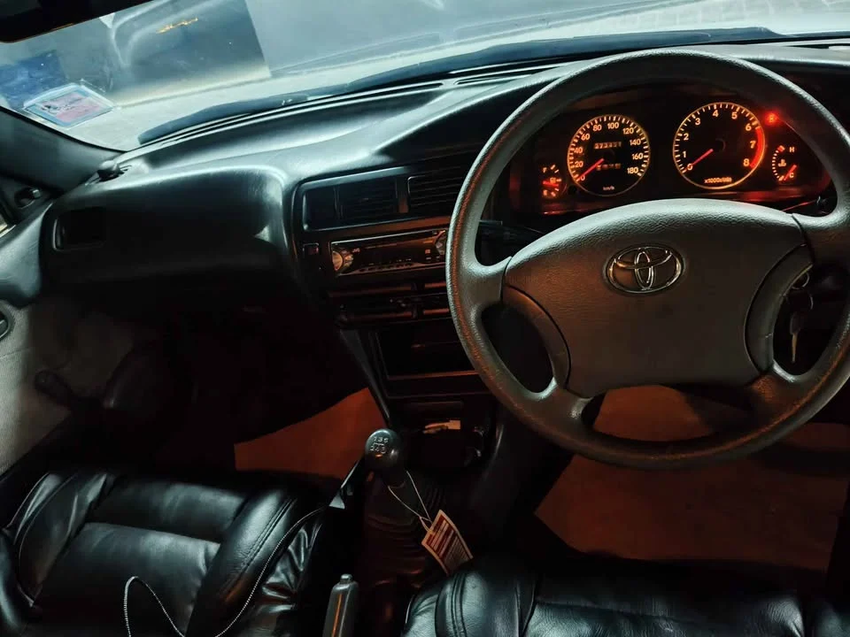 1993 Toyota Corolla Altis VII (E100) 2
