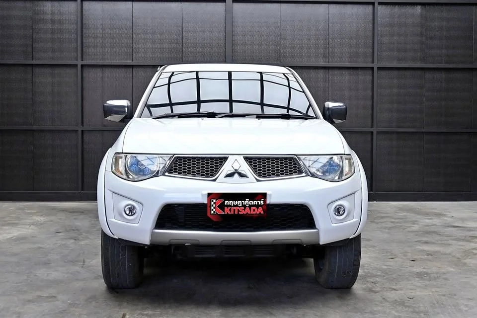 2012 Mitsubishi Triton IV 3