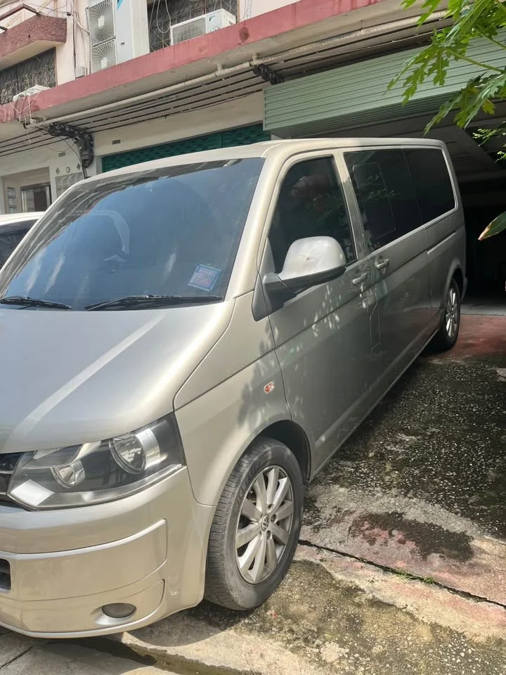2014 Volkswagen Caravelle T5 2