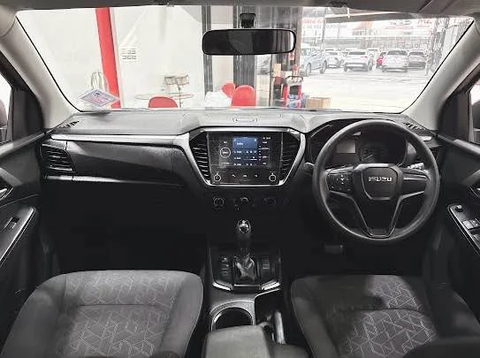 2024 Isuzu D-Max III (RG) 3