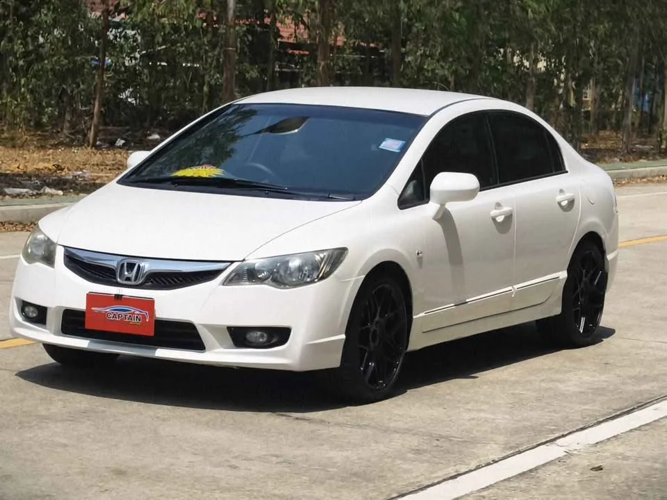 2011 Honda Civic VIII 2