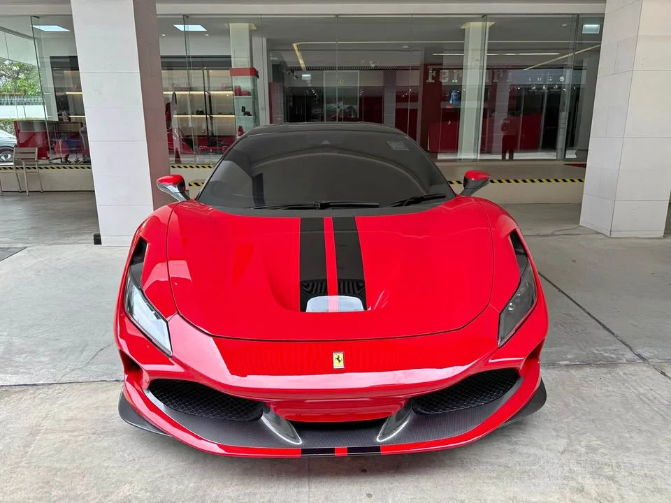 2020 Ferrari F8 2
