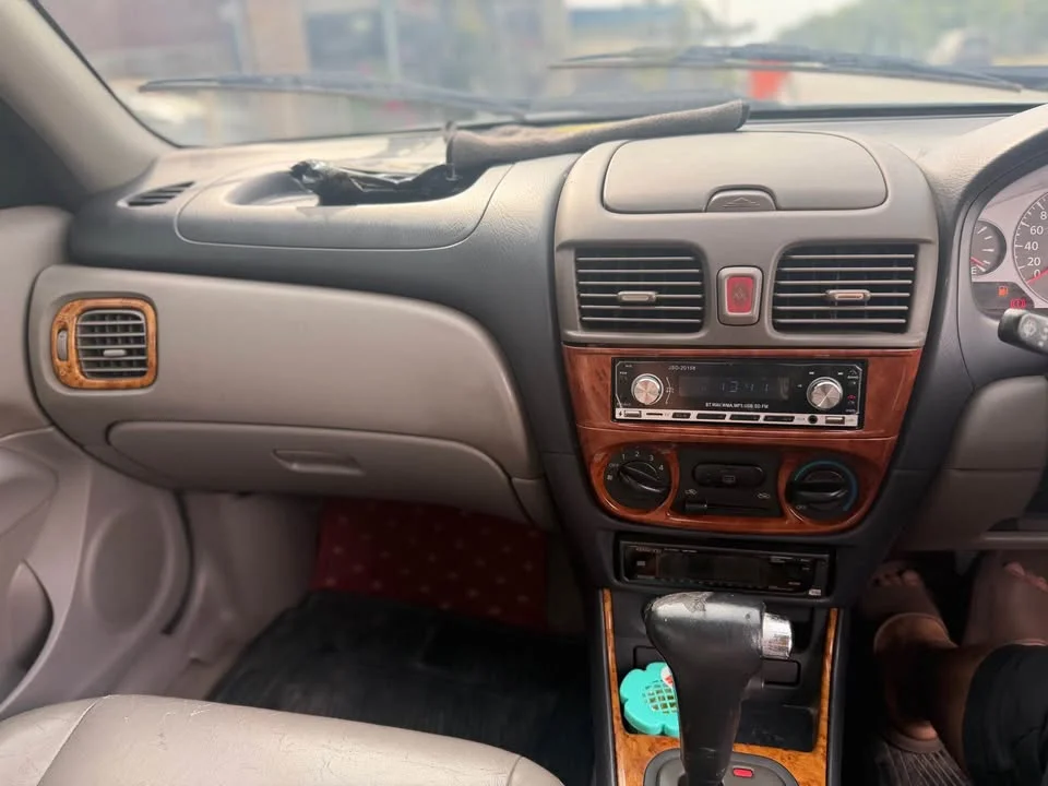 2002 Nissan Sunny N16 3