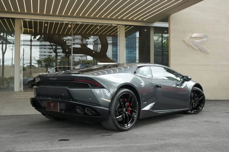 2015 Lamborghini Huracan 2