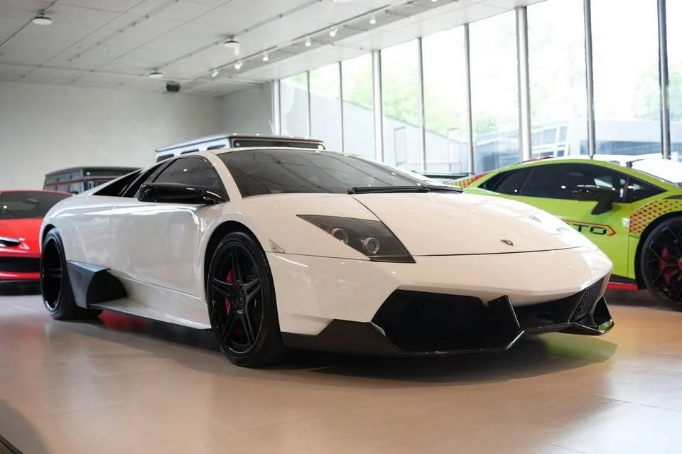 2010 Lamborghini Murcielago 3