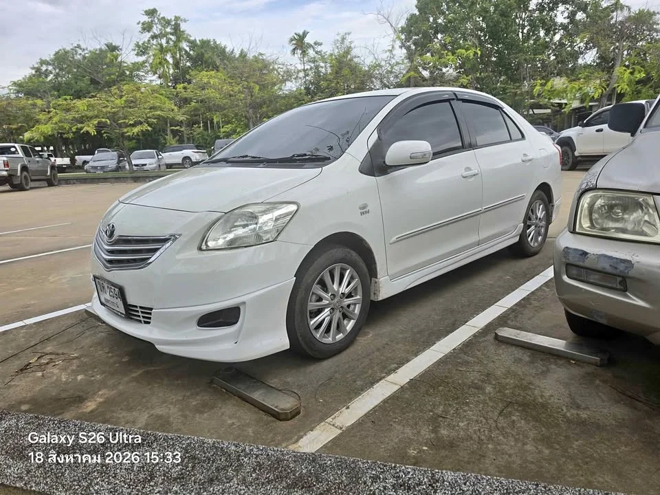 2010 Toyota Vios II 2