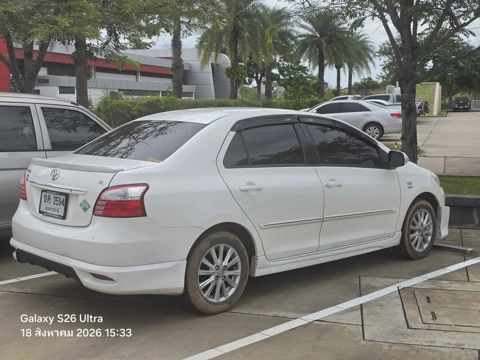 2010 Toyota Vios II 3