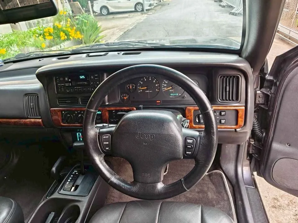 1996 Jeep Grand Cherokee ZJ 3