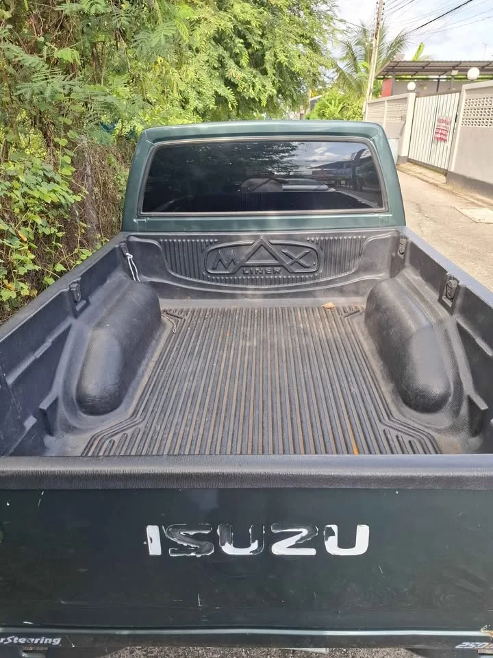 2016 Isuzu TFR III 2