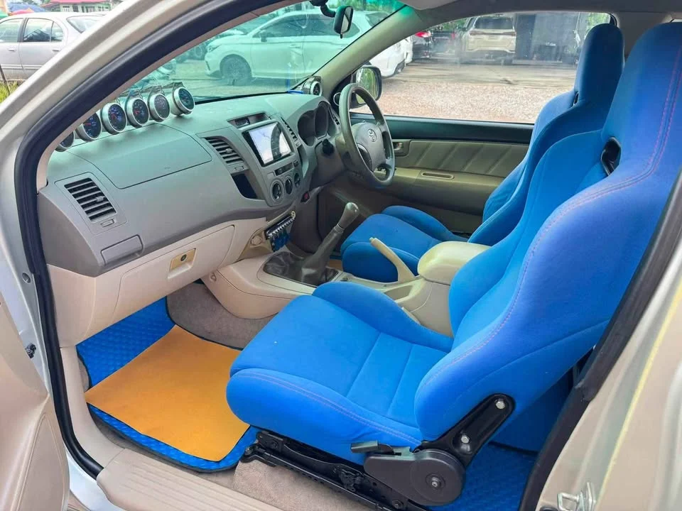 2009 Toyota Hilux VII 3