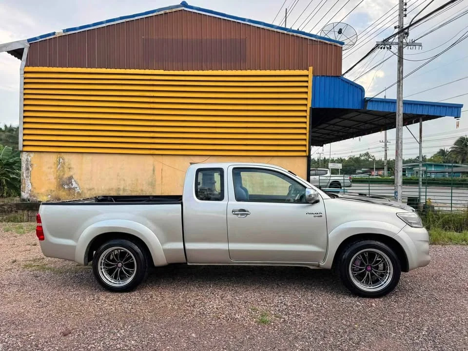 2009 Toyota Hilux VII 2