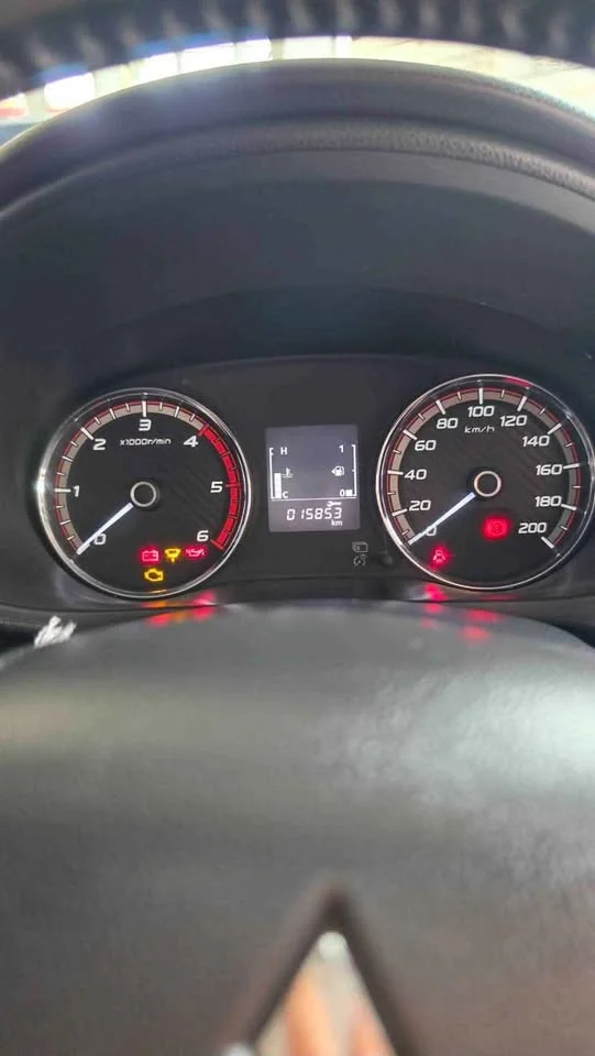 2022 Mitsubishi Triton V 2