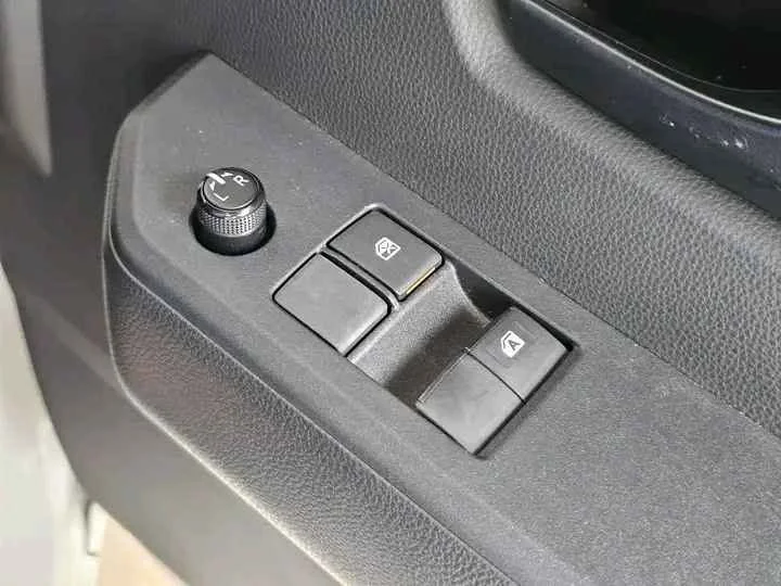 2024 Toyota Hilux Champ AN110 3
