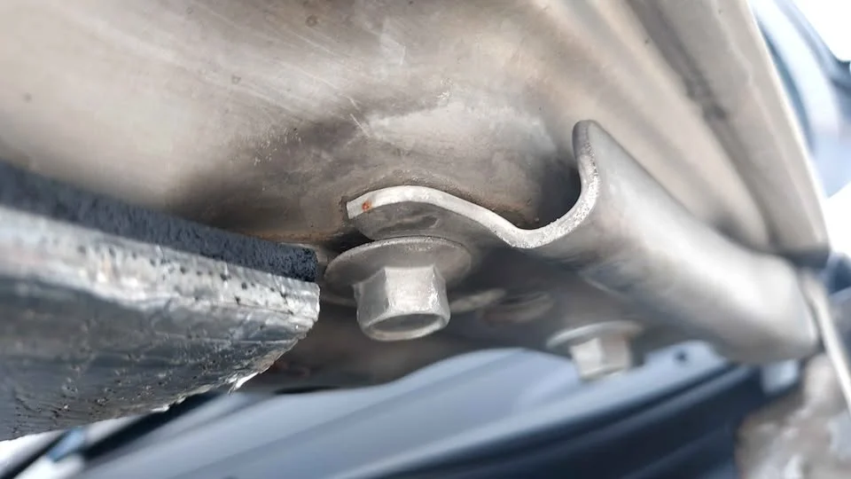2003 Mazda 2500 Fighter V 3