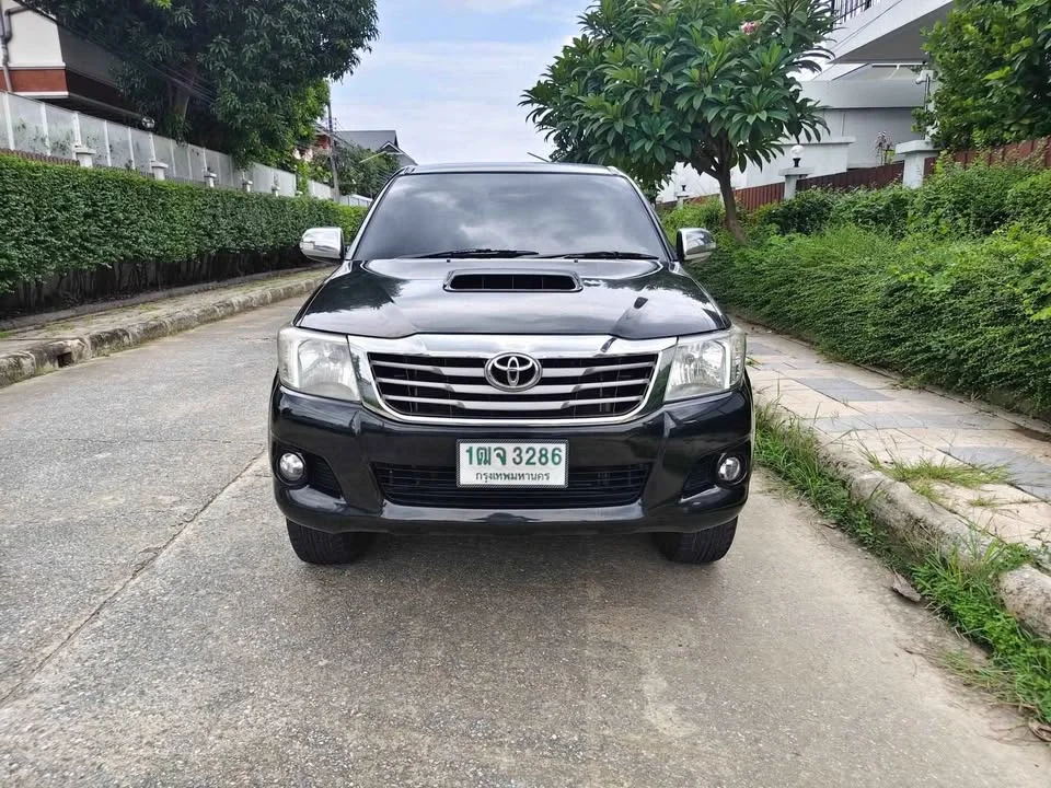 2014 Toyota Hilux VII 3