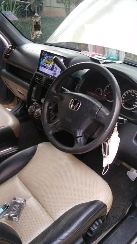 2003 Honda CR-V II 2