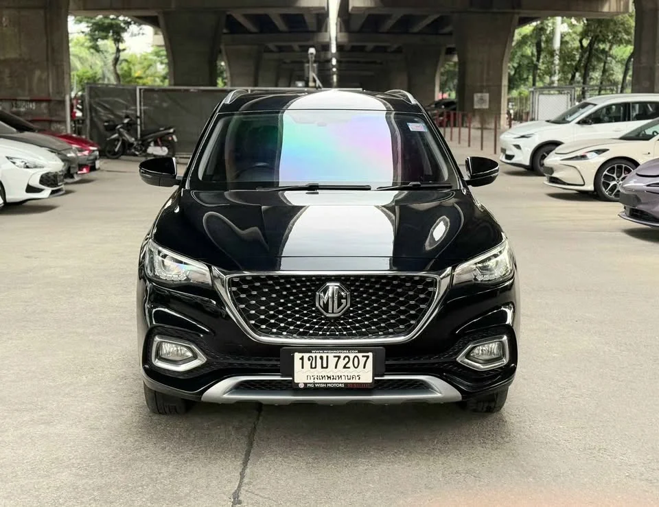 2021 MG HS 2