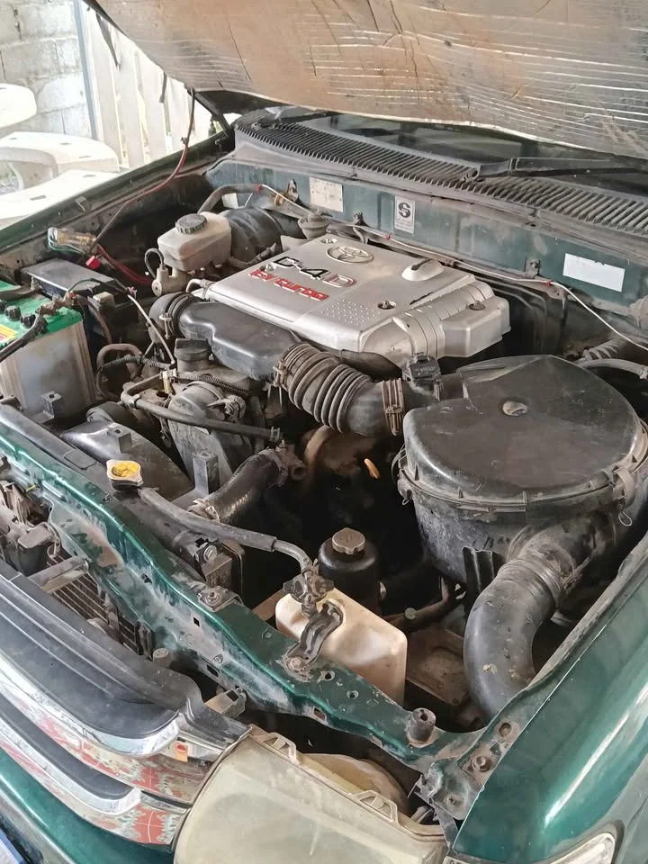 2001 Toyota Hilux Tiger VI 2