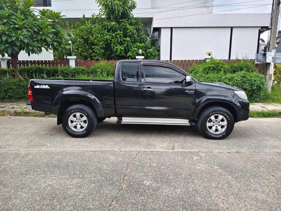 2014 Toyota Hilux VII 3