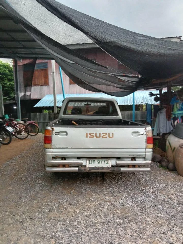 1992 Isuzu TFR III 3