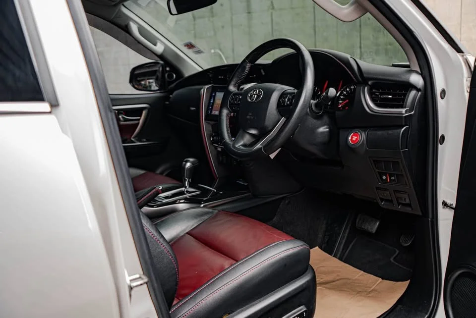 2019 Toyota Fortuner II 2