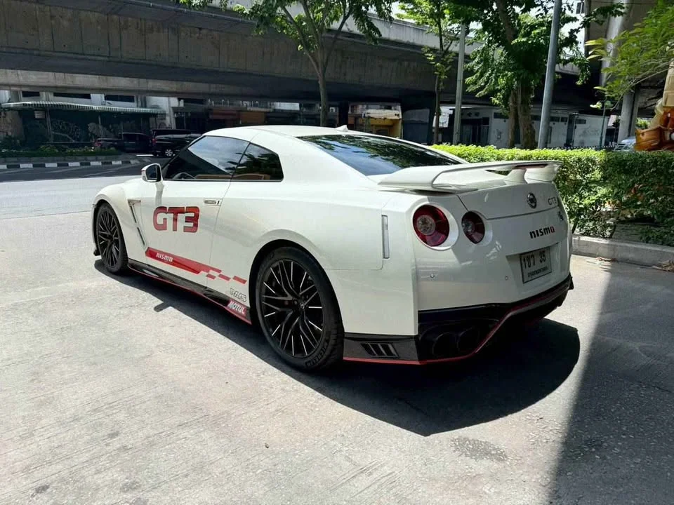 2021 Nissan GT-R R35 3