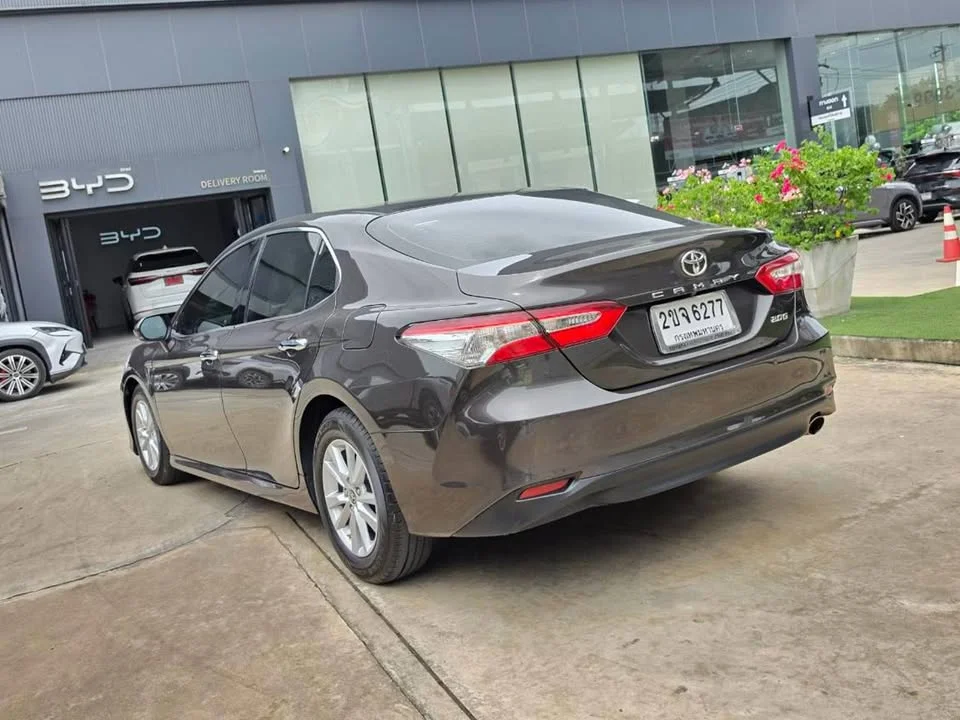 2021 Toyota Camry VIII (XV70) 3