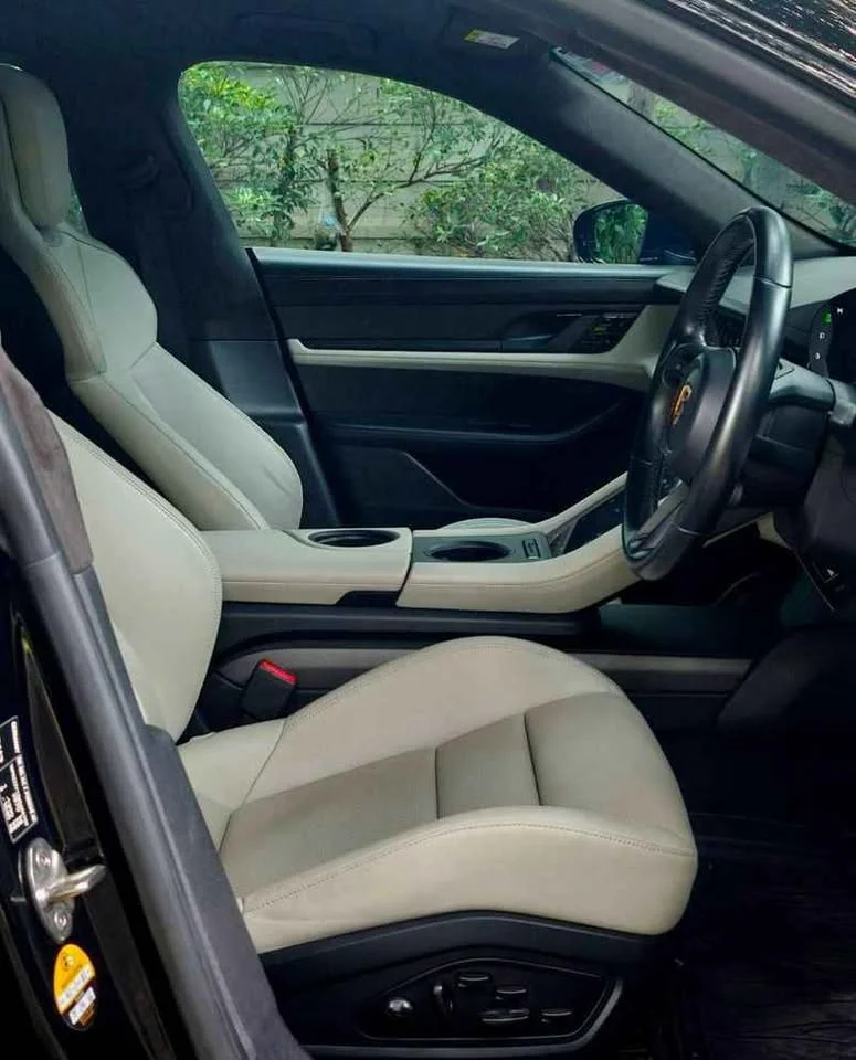 2021 Porsche Taycan 9J1 2