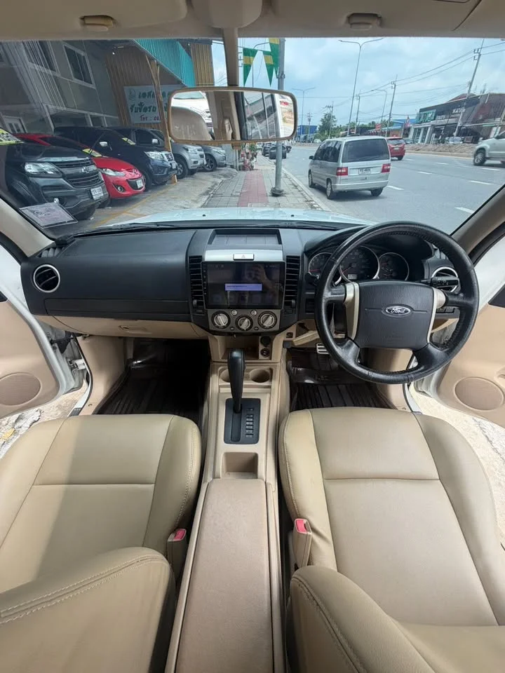 2009 Ford Everest I 2